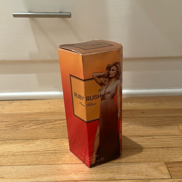 Ruby Rush Eau De Parfum Spray For Women By Paris Hilton 3.4oz - Picture 1 of 4